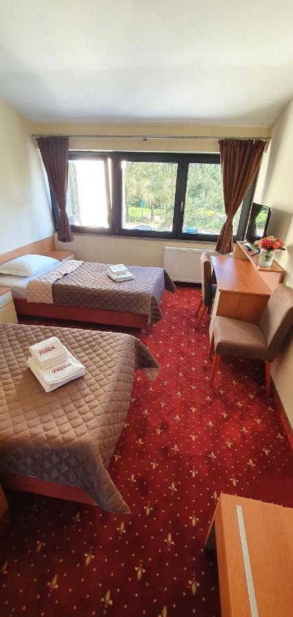 Hotel Poock ฮาน ภายนอก รูปภาพ